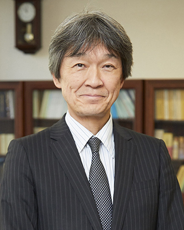校長 吉田憲史 写真