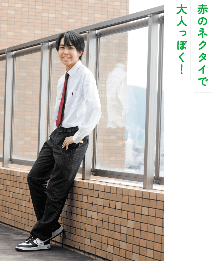 男子学生の赤ネクタイスタイル